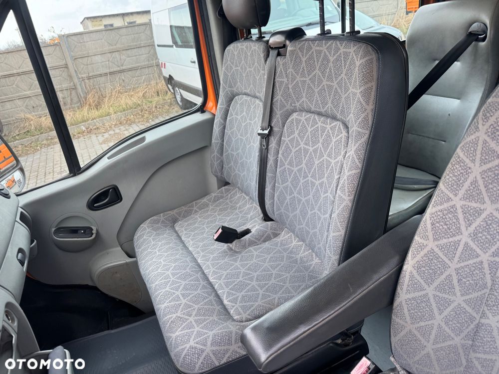Renault Master Brygadówka 2009 r. 9 Osobowy 3 rzędy siedzeń 2m paka - 15