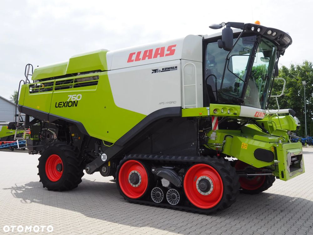 Claas Lexion 760TT + V930 - 5