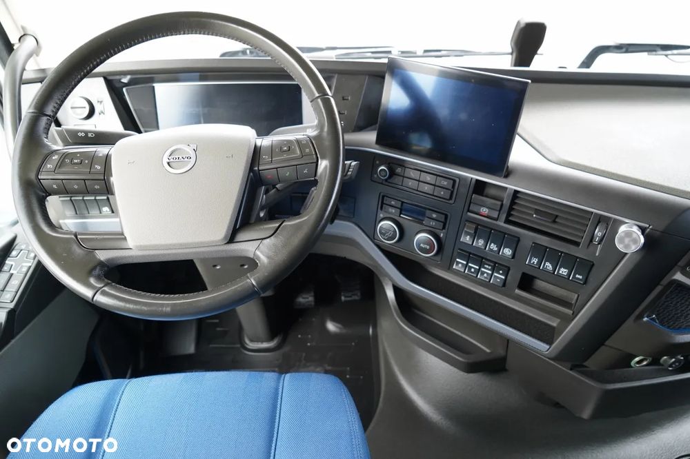 Volvo FH 500 / KLIMATYZACJA POSTOJOWA / I- SAVE /  I-SHIFT /  EURO 6 - 29
