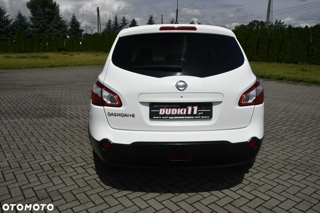Nissan Qashqai+2 - 13