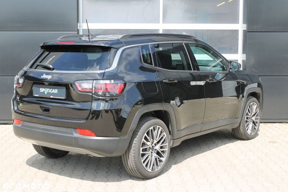 Jeep Compass - 16