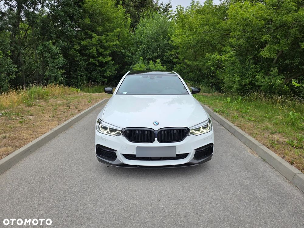 BMW Seria 5 530i xDrive M Sport sport - 2