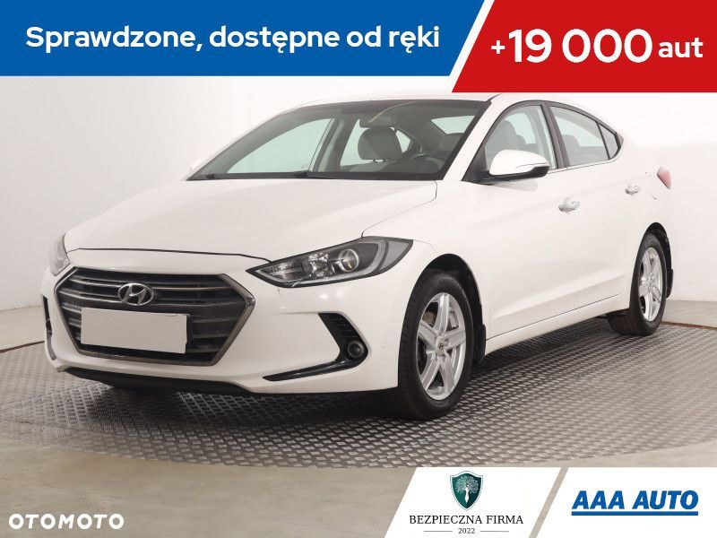 Hyundai Elantra - 2