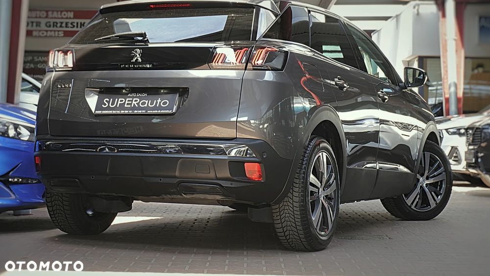 Peugeot 3008 1.2 PureTech Allure Pack S&S EAT8 - 11