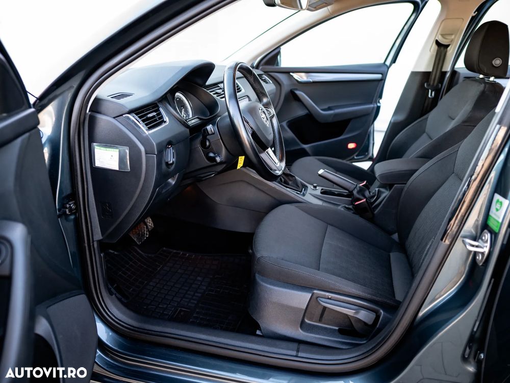 Skoda Octavia 1.6 TDI DSG Ambition - 17