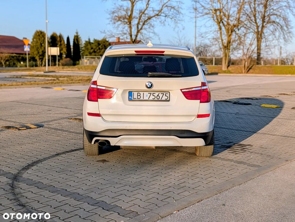 BMW X3 xDrive20d - 8