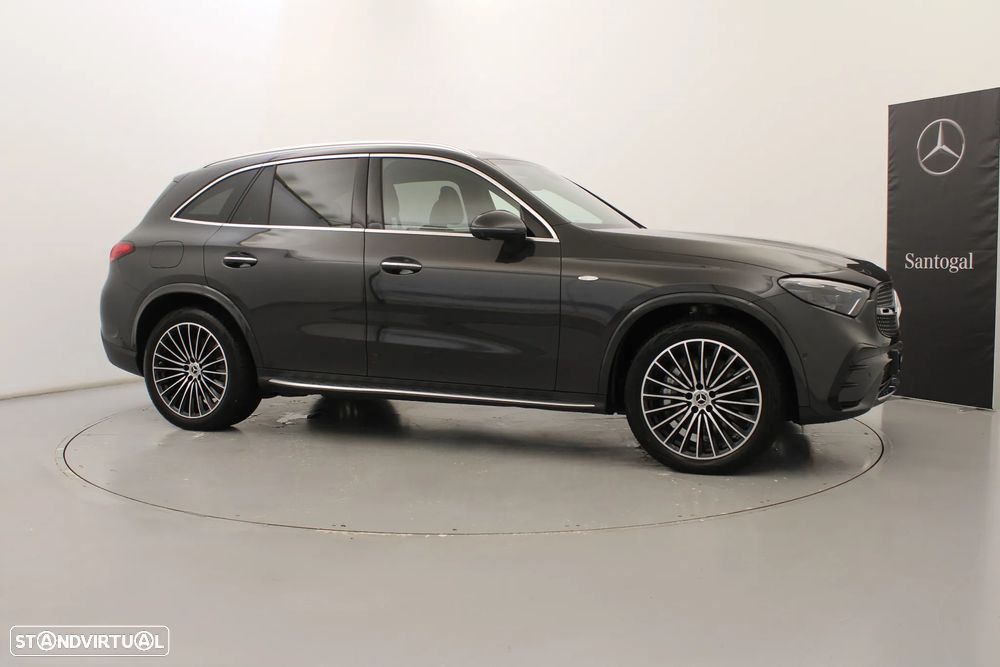 Mercedes-Benz GLC 300 de 4Matic - 3