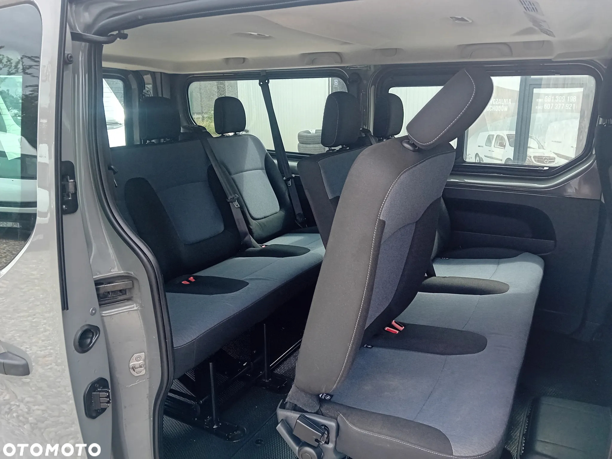 Opel Vivaro - 15