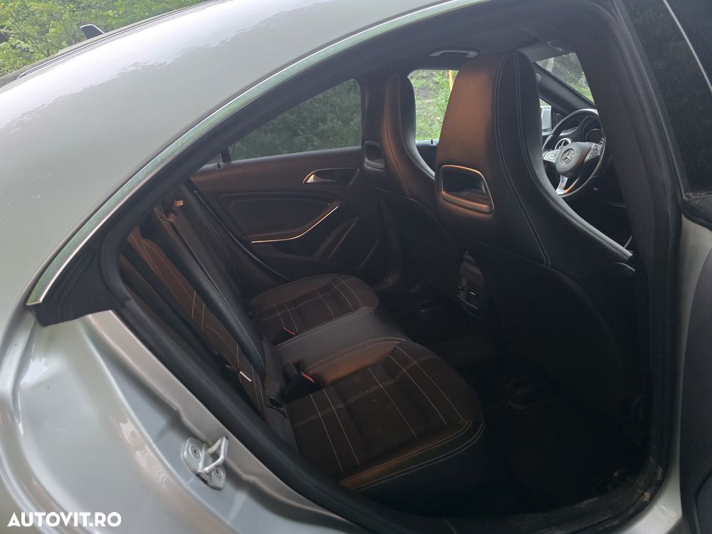 Mercedes-Benz CLA 220 d Aut. - 17