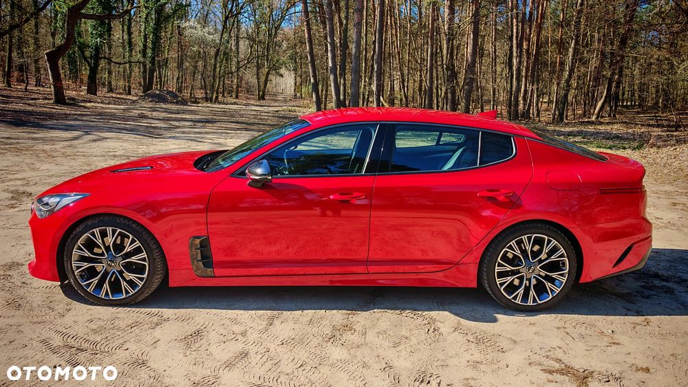 Kia Stinger 2.0 T-GDI GT Line - 9