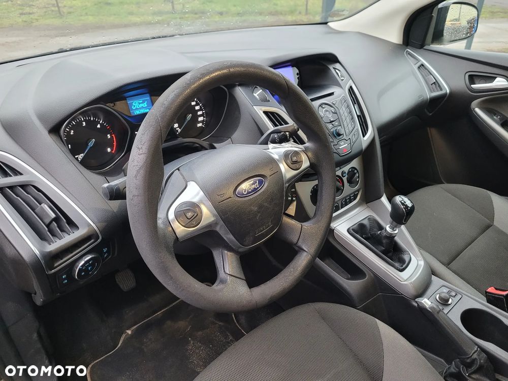 Ford Focus 1.6 TDCi DPF Start-Stopp-System Trend - 11