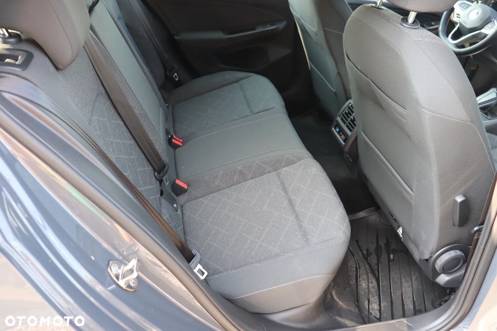 Volkswagen Golf 2.0 TDI SCR Life - 34
