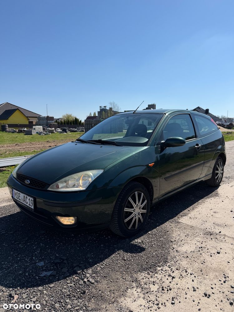 Ford Focus 1.6 16V Trend - 4