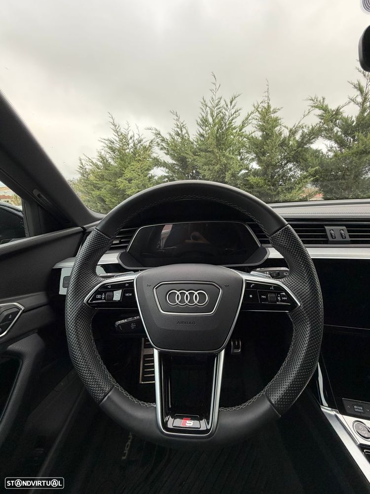Audi Q8 e-Tron 50 quattro S line - 7