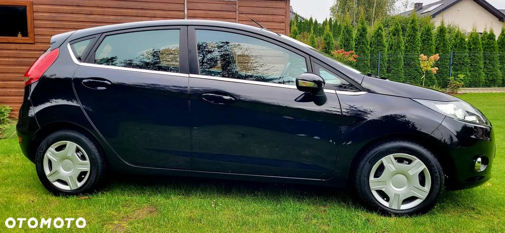 Ford Fiesta 1.25 Titanium EU5 - 7