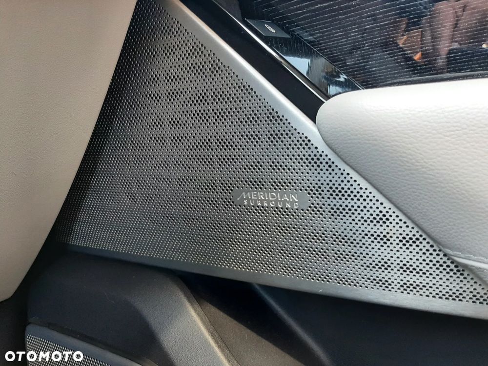 Land Rover Range Rover Velar 2.0 Si4 GPF R-Dynamic SE - 25