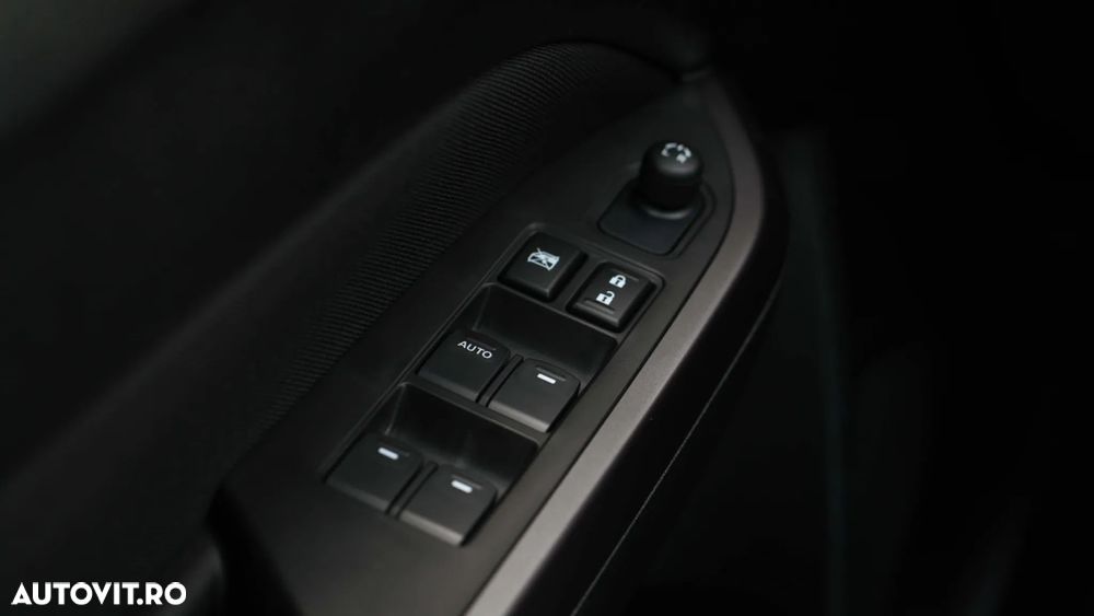 Suzuki Vitara - 12
