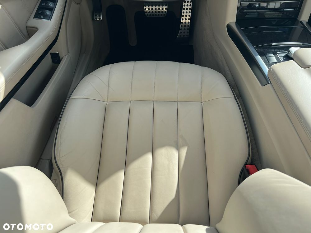 Mercedes-Benz Klasa E 400 7G-TRONIC Avantgarde - 25