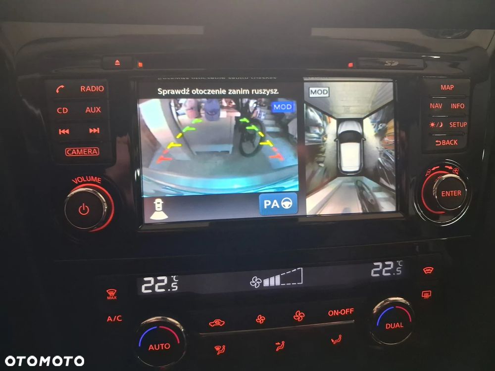 Nissan Qashqai 1.6 DCi ALL-MODE 4x4i TEKNA+ - 4