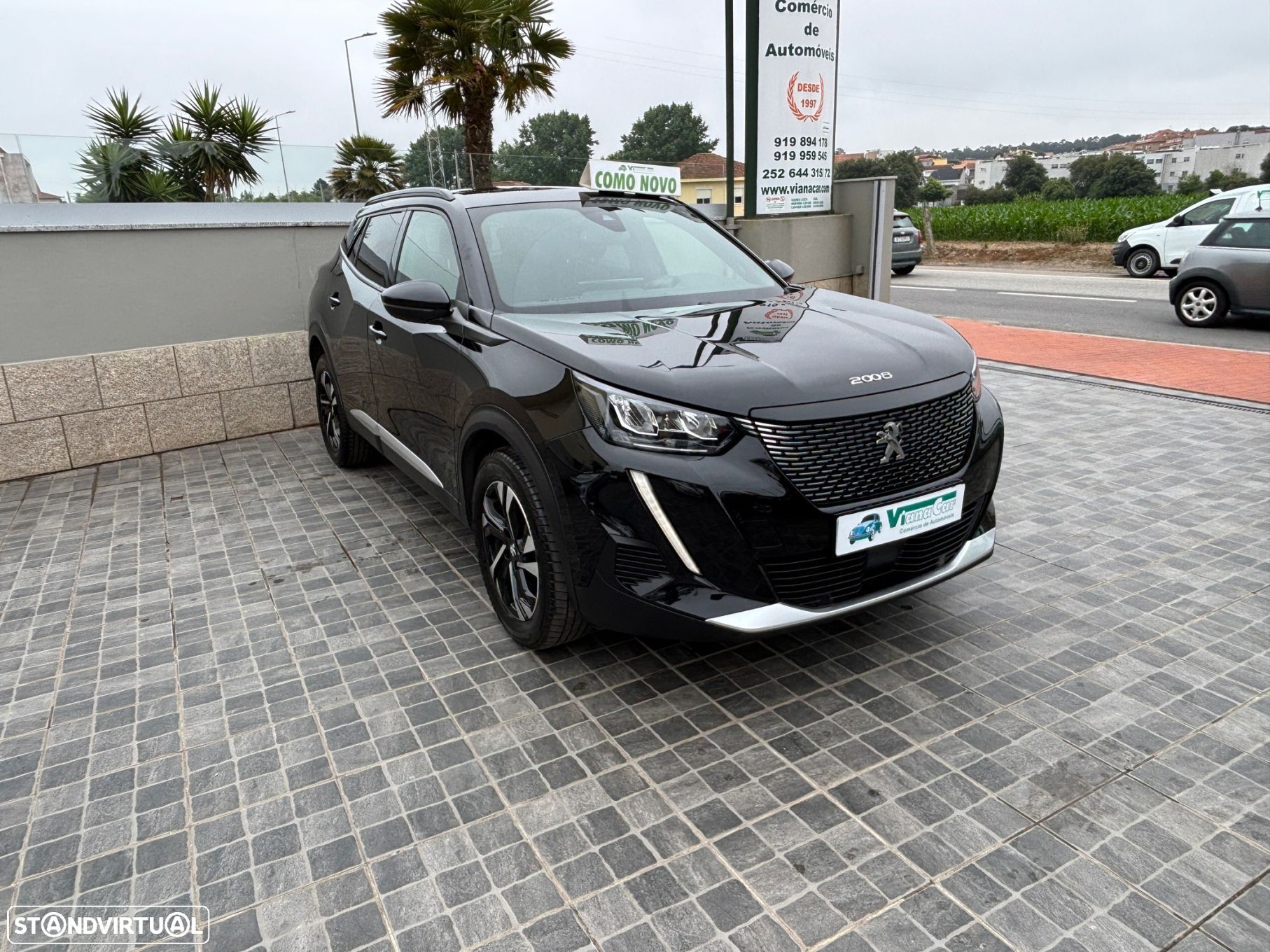 Peugeot 2008 1.2 PureTech Allure Pack EAT8 - 1