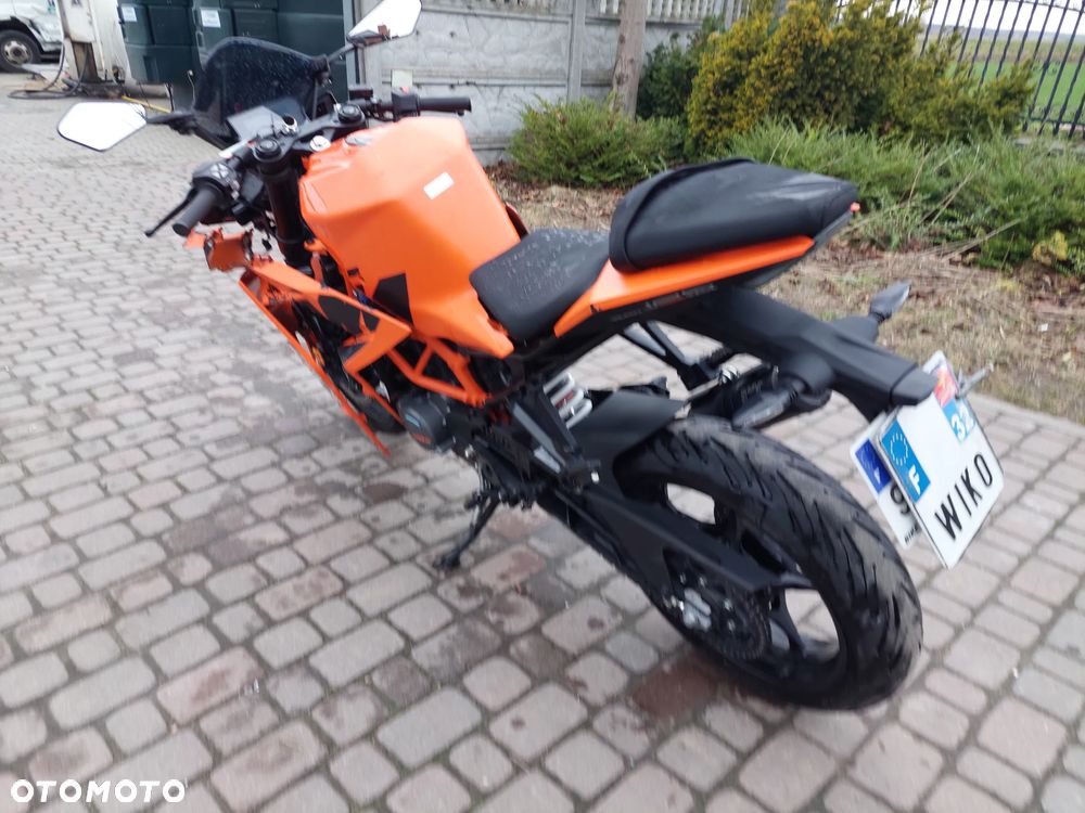 KTM RC 125 - 4
