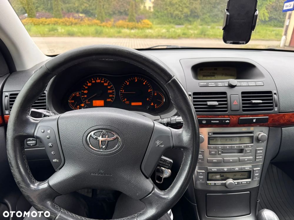 Toyota Avensis 2.0 D-4D Prestige - 15