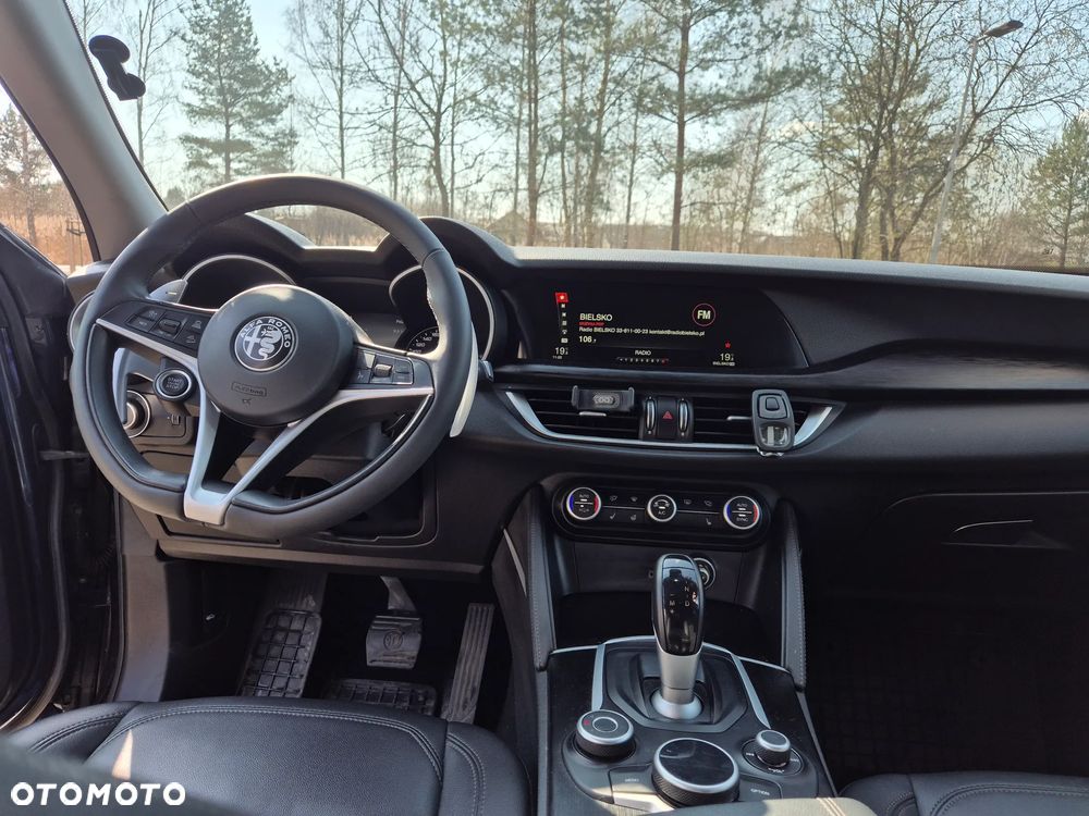 Alfa Romeo Stelvio 2.0 Turbo B-Tech Edition Q4 - 8