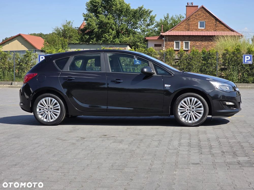 Opel Astra 1.4 Turbo Active - 10