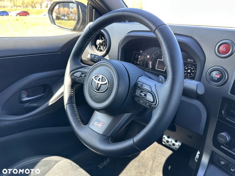 Toyota GR Yaris 1.6 Dynamic - 24