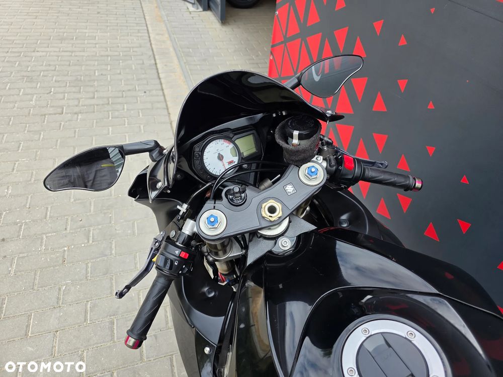 Suzuki GSX-R - 20
