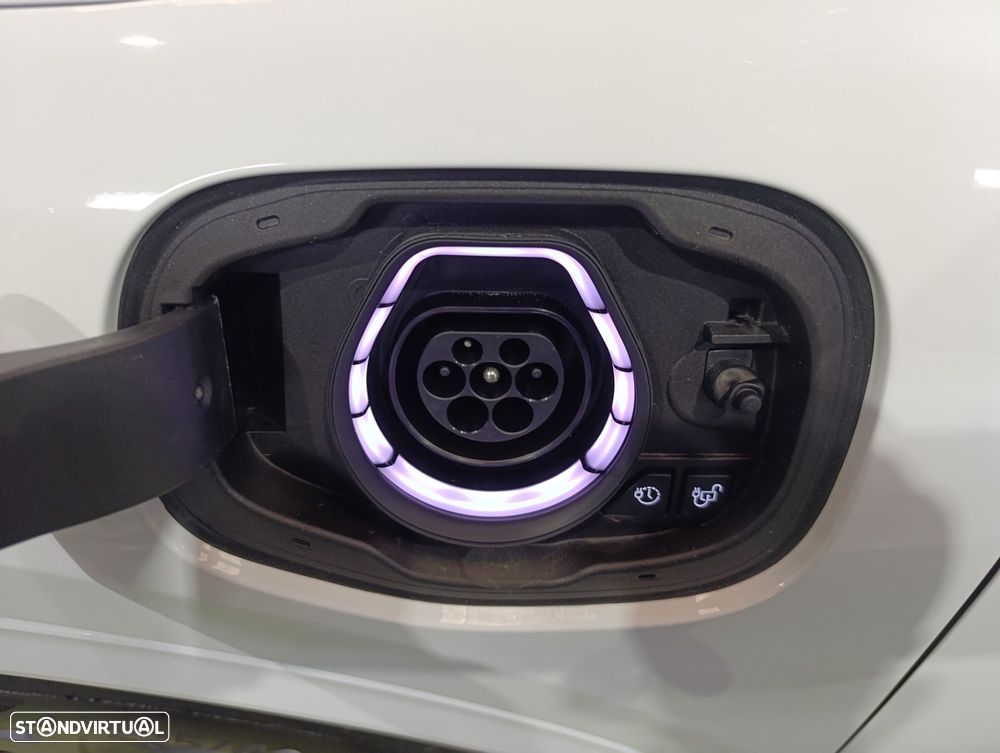 Ford Kuga 2.5 PHEV ST-Line - 6