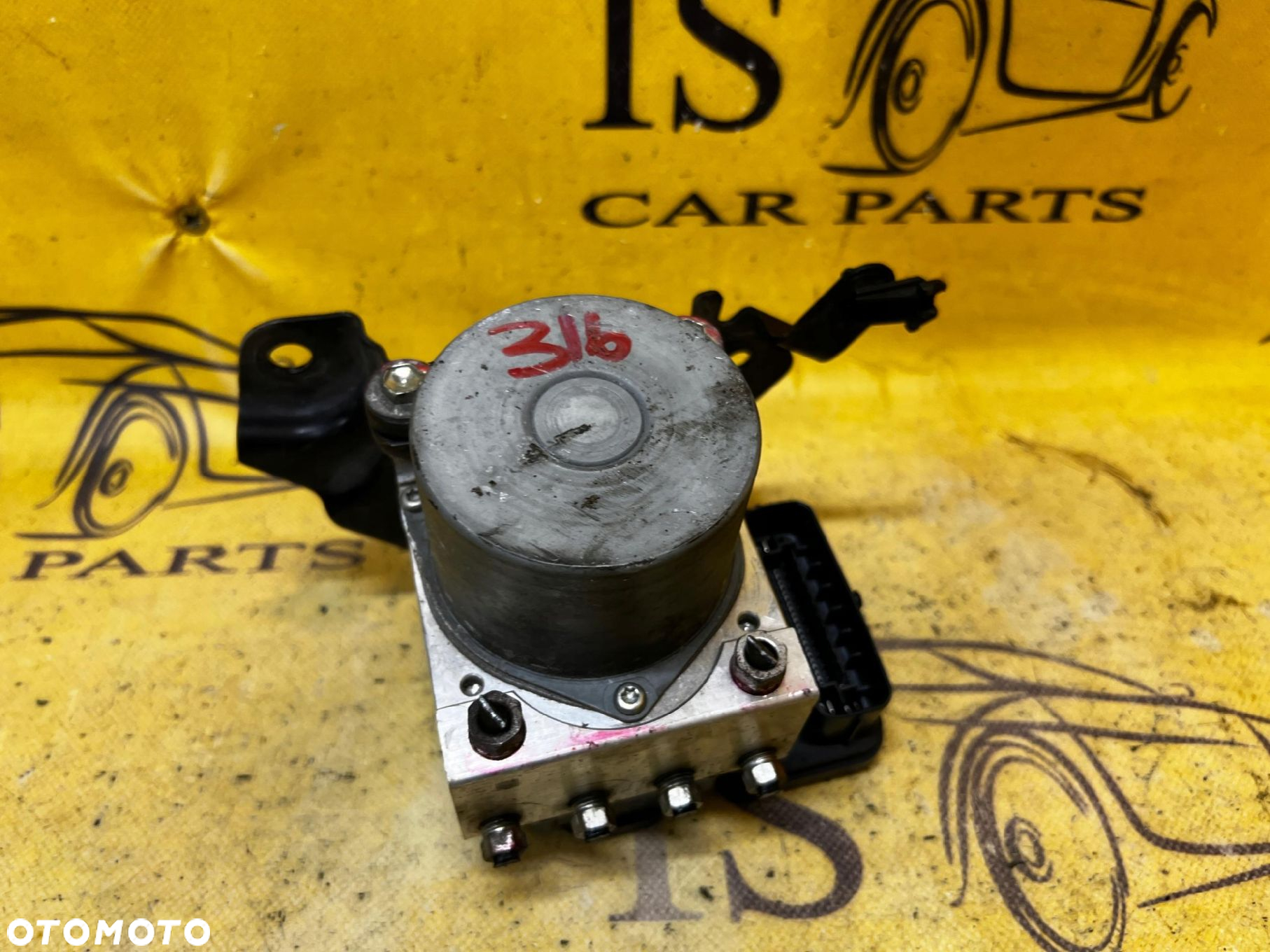 POMPA HAMULCOWA STEROWNIK ABS TOYOTA HILUX VIII 2.4D D4D - 2