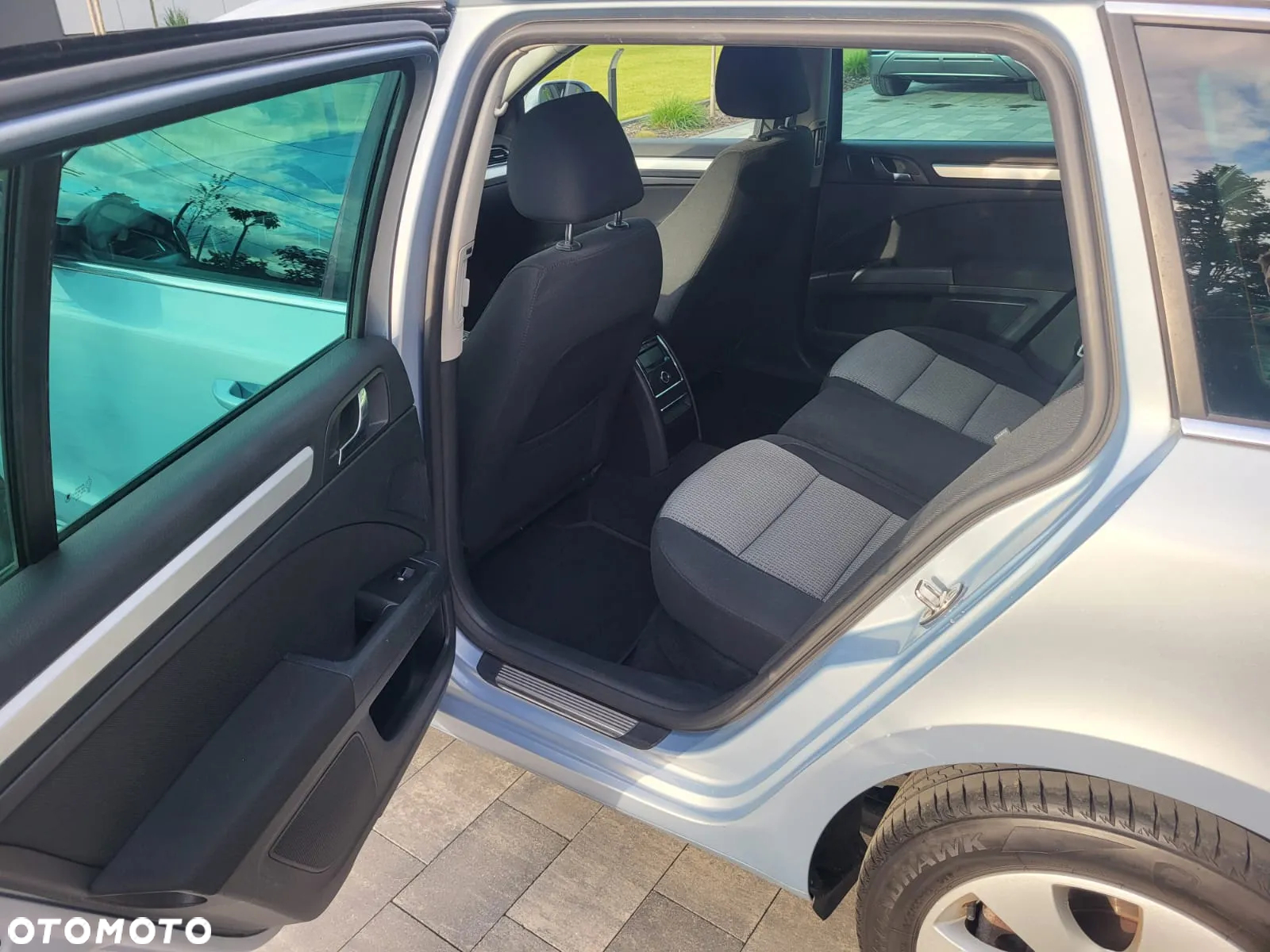 Skoda Superb 2.0 TDI Comfort - 13