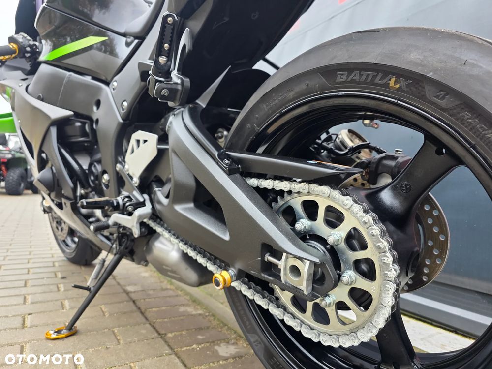 Kawasaki Ninja - 8