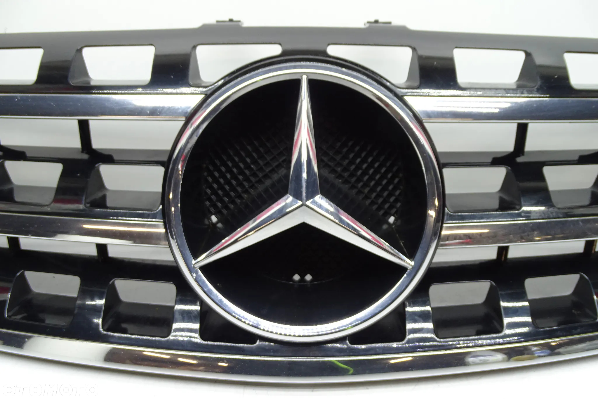 Mercedes ML W164 LIFT Grill Atrapa chłodnicy A1648880923 - 4