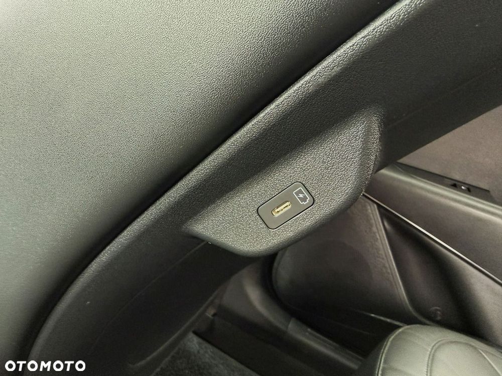 Kia Niro 1.6 GDI Hybrid L Business Line - 25