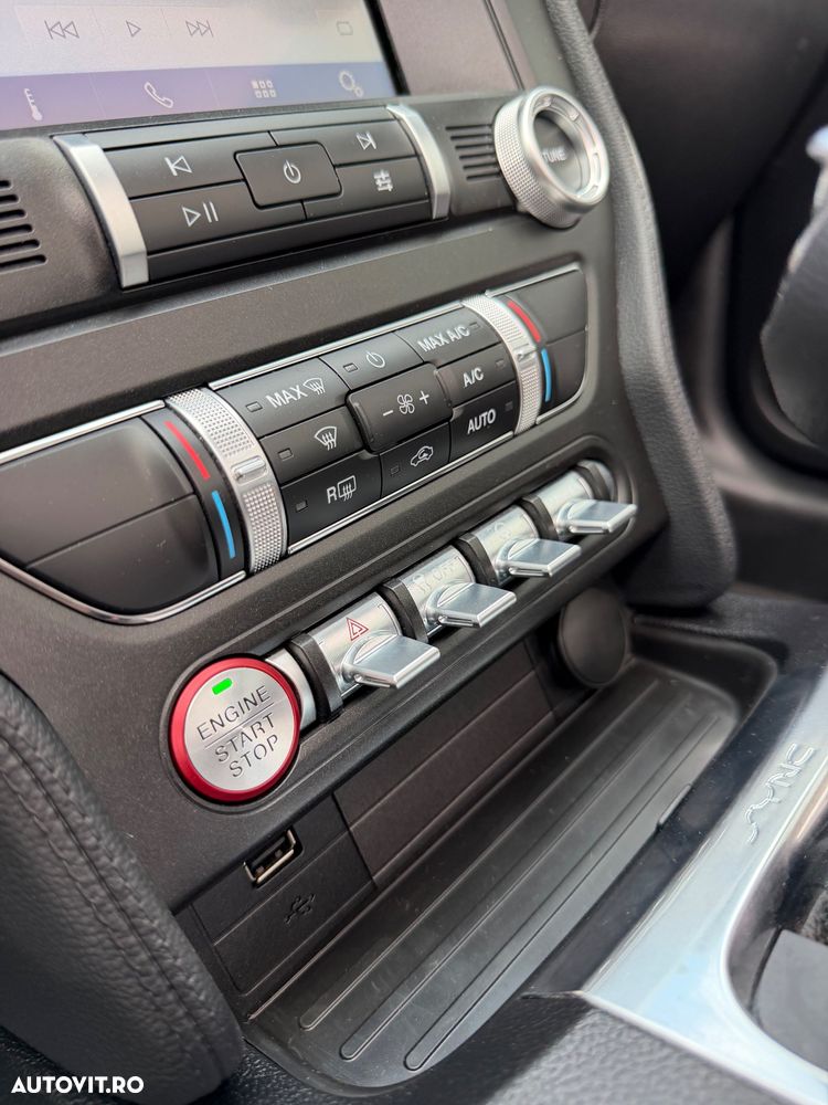 Ford Mustang 2.3 EcoBoost Aut. - 14
