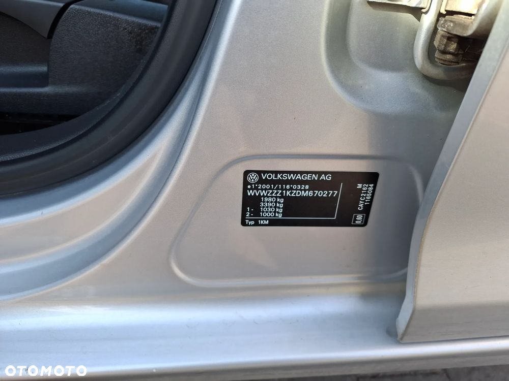Volkswagen Golf 1.6 TDI Trendline - 6