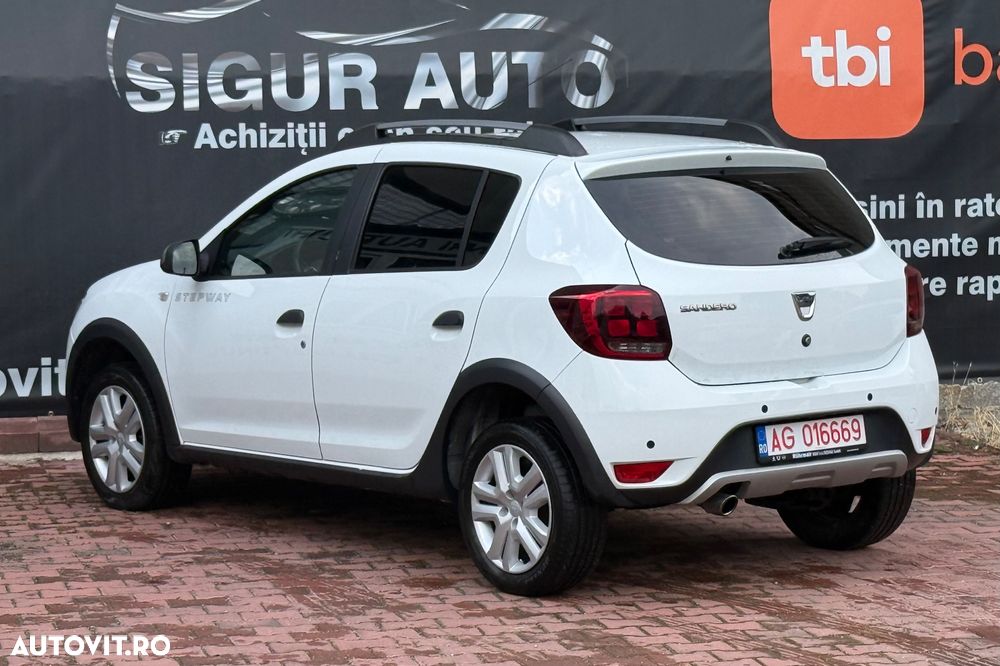 Dacia Sandero Stepway TCe 90 Prestige - 11