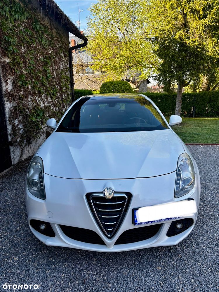 Alfa Romeo Giulietta 2.0 JTDM Distinctive - 2