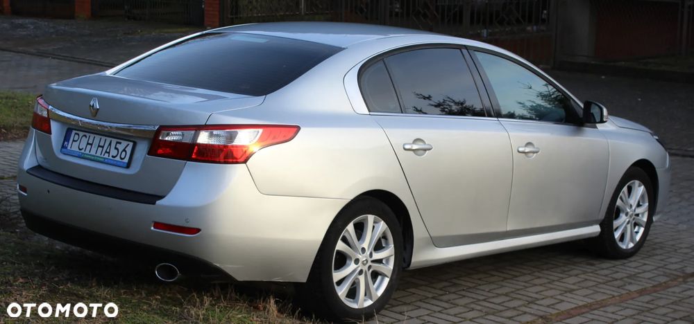 Renault Latitude - 5