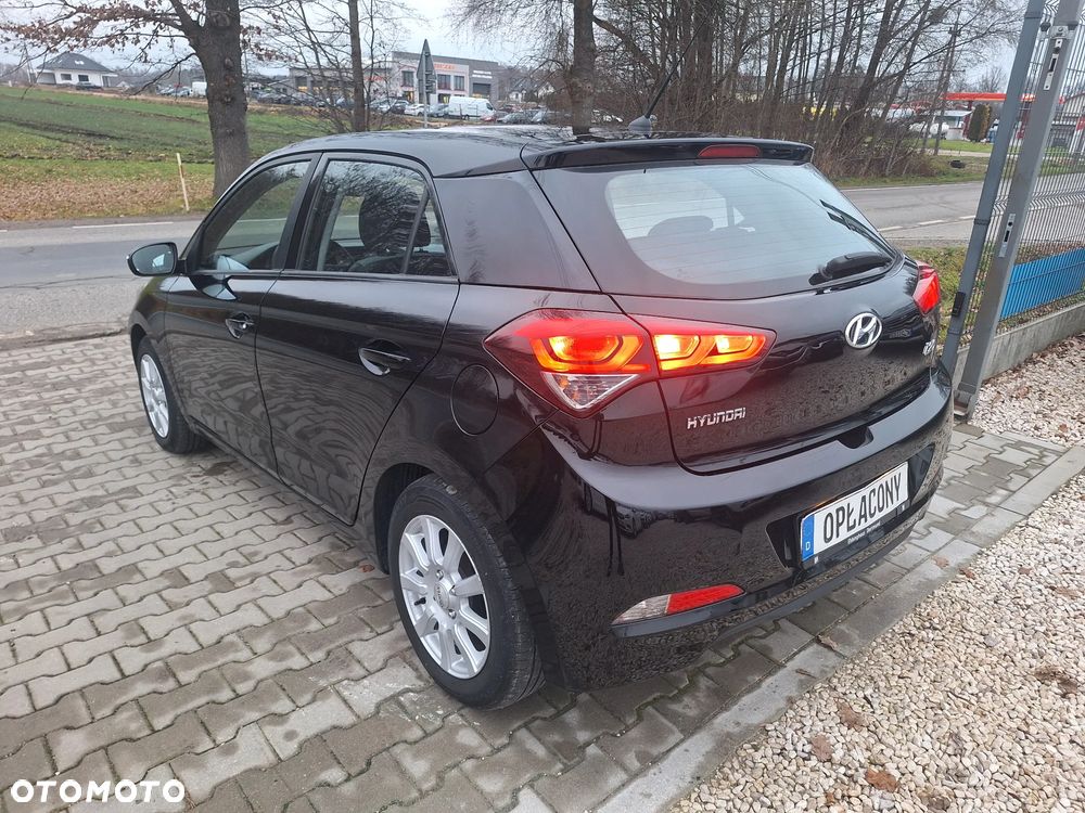 Hyundai i20 1.2 Trend - 9