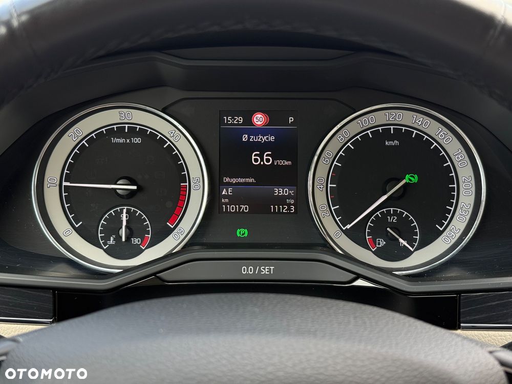 Skoda Superb 2.0 TDI DSG Style - 25