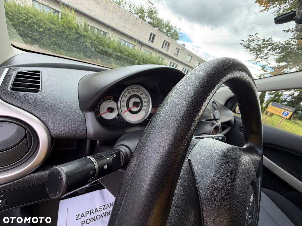 Mazda 2 1.3 Comfort - 17