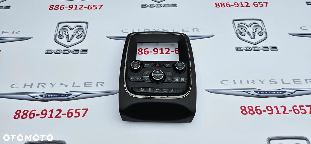 Dodge Durango 2017-2020 Panel klimatyzacji AC Panel sterowania nawiewem P68333643AA Ramka wyświetlacza radia  MAŁY WYŚWIETLACZ - 1