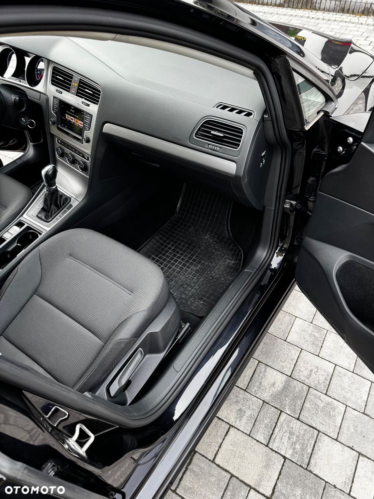 Volkswagen Golf 2.0 TDI (BlueMotion Technology) DSG Comfortline - 13