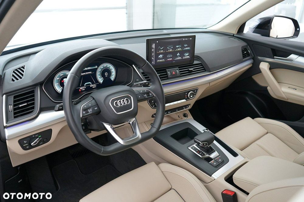 Audi Q5 Sportback - 16
