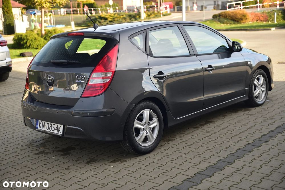 Hyundai i30 1.6 CRDi Comfort - 6