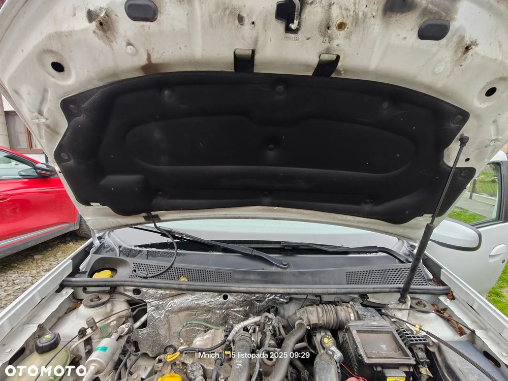 Dacia Logan 0.9 TCe Laureate S&S - 13