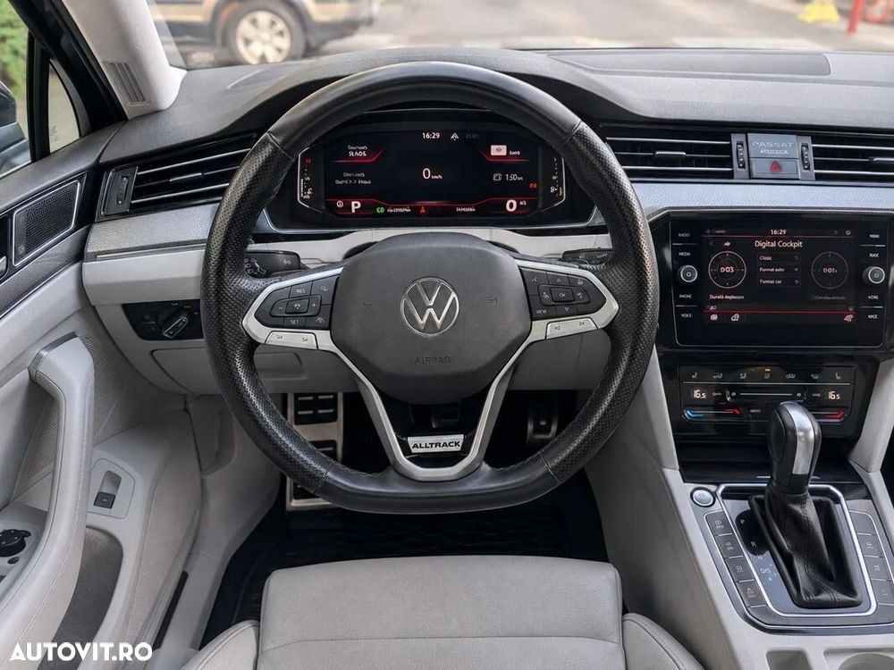 Volkswagen Passat Alltrack - 20